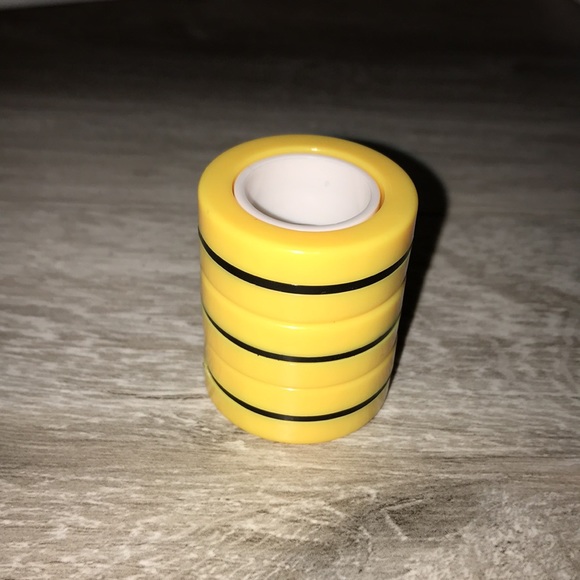 Magnetic Finger Rings - Picture 3 of 3